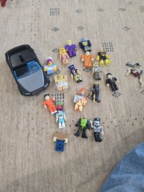Assorted Kids Action Figures & Black Toy Car - Mixed Colors